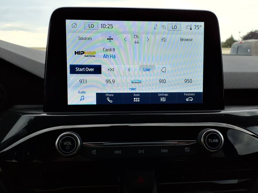 Certified 2023 Ford Escape ST-Line AWD/4WD image 16