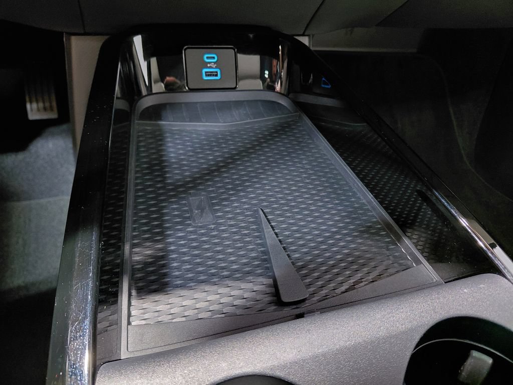 Certified 2023 Ford Mustang Mach-E Premium AWD/4WD image 9