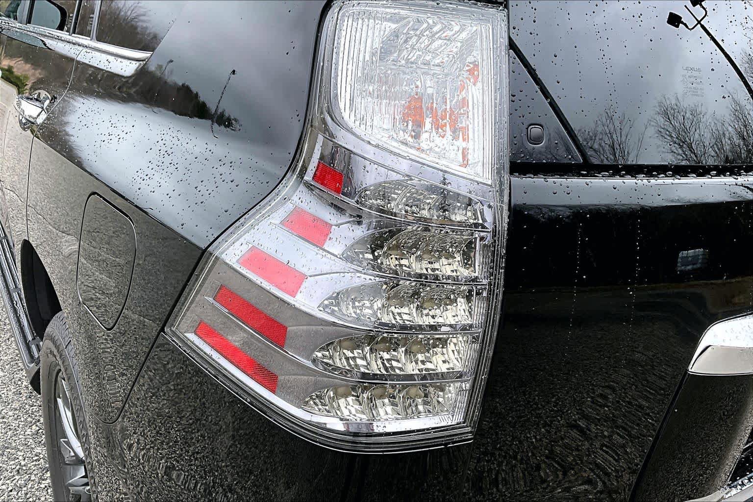 Used 2020 Lexus GX 460 Premium w/ Premium Package AWD/4WD image 28