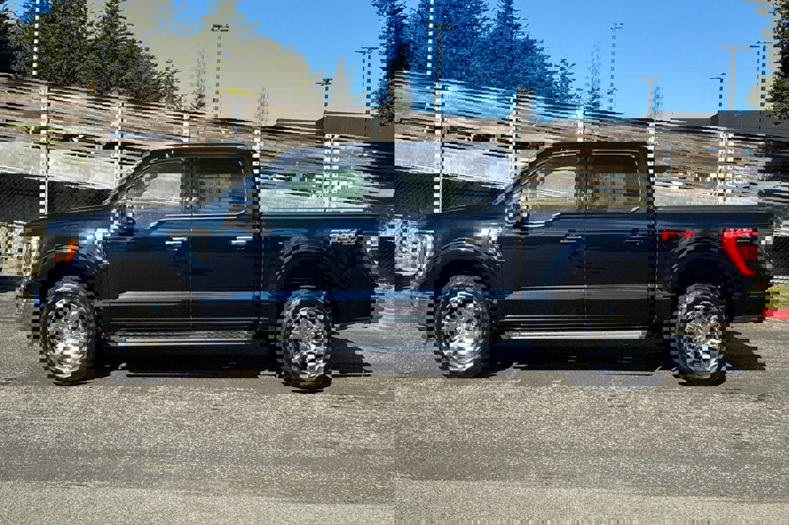 Certified 2022 Ford F150 Lariat w/ Max Trailer Tow Package image 7