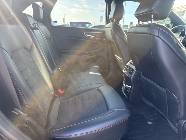 Certified 2024 Ford Edge ST-Line image 11