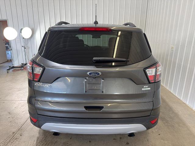 Certified 2018 Ford Escape SE FWD image 31