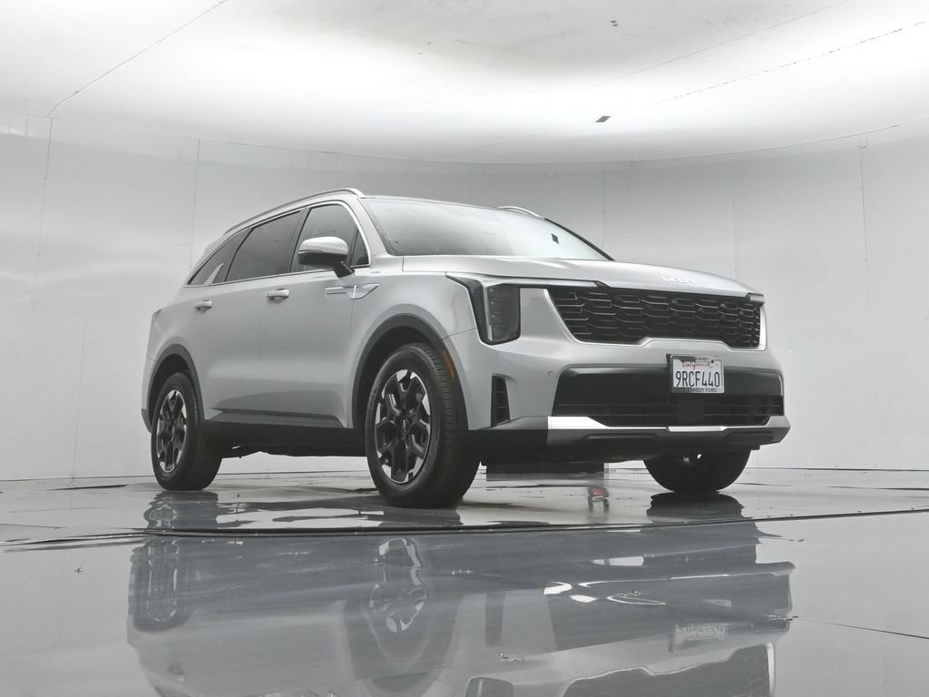 Used 2025 Kia Sorento S w/ Panoramic Sunroof Package FWD image 52