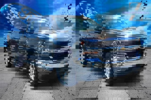 Used 2018 Chevrolet Silverado 1500 LT w/ All Star Edition image 10