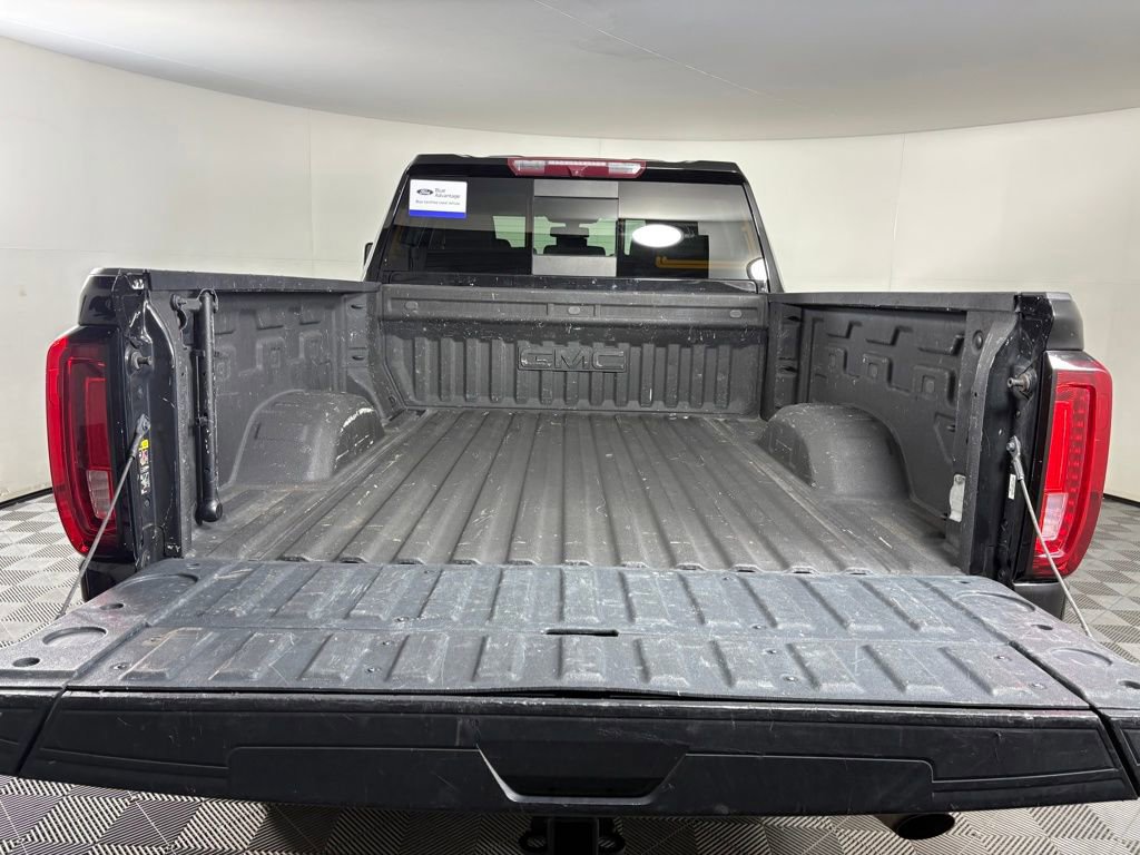 Used 2022 GMC Sierra 3500 SLT w/ SLT Premium Package image 32