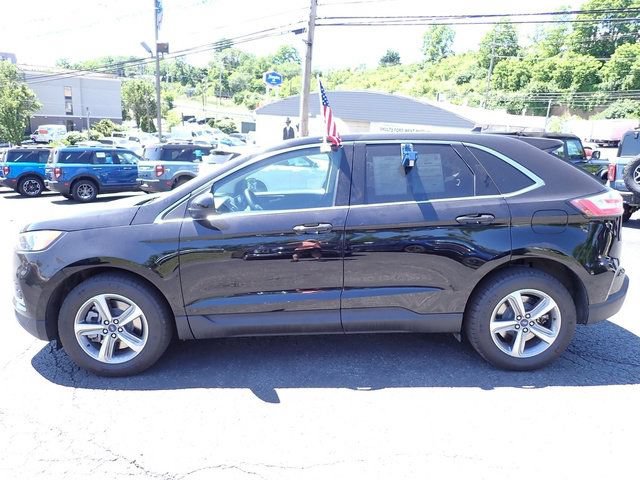 Certified 2022 Ford Edge SEL w/ Convenience Package AWD/4WD image 2