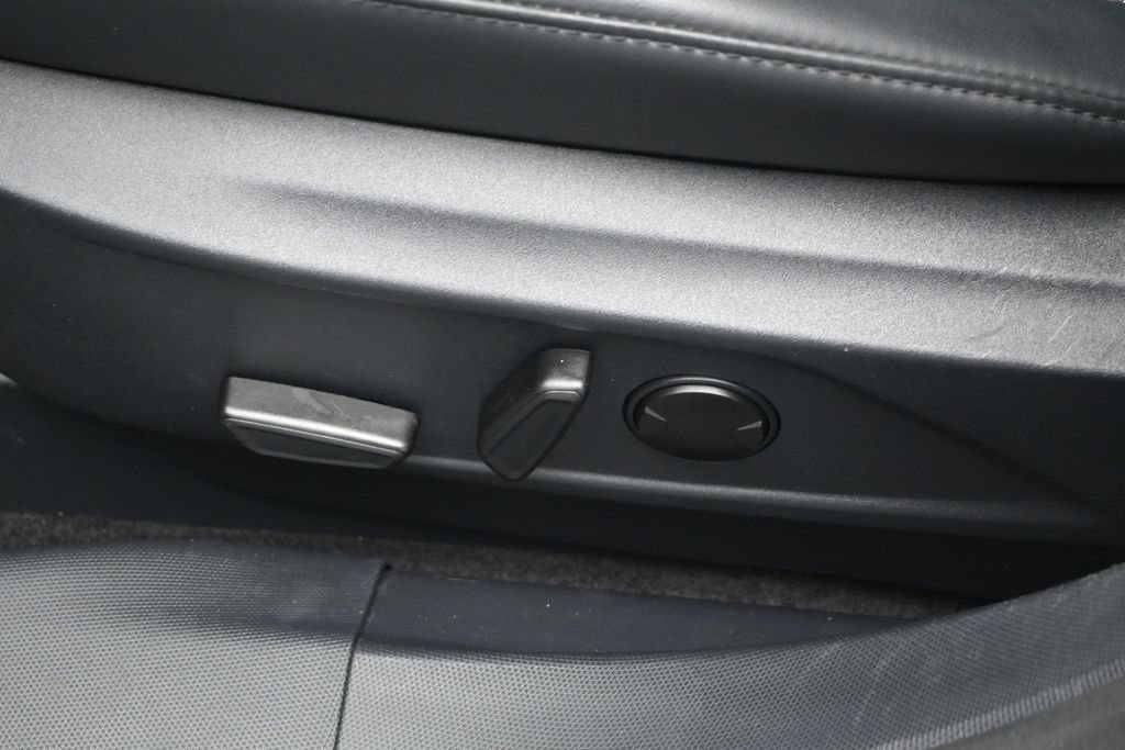 Certified 2024 Ford Mustang Mach-E Select AWD/4WD image 10