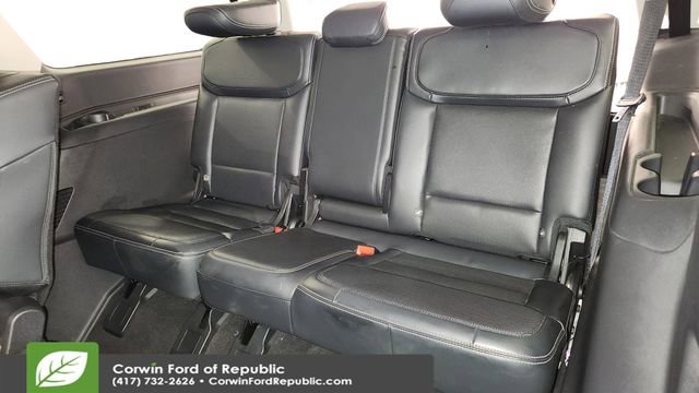 Certified 2025 Ford Expedition Max Platinum image 24
