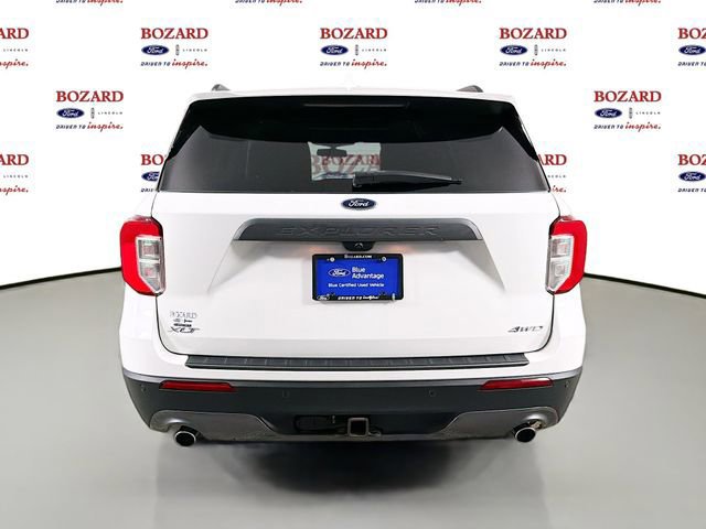 Certified 2022 Ford Explorer XLT w/ Equipment Group 202A image 4