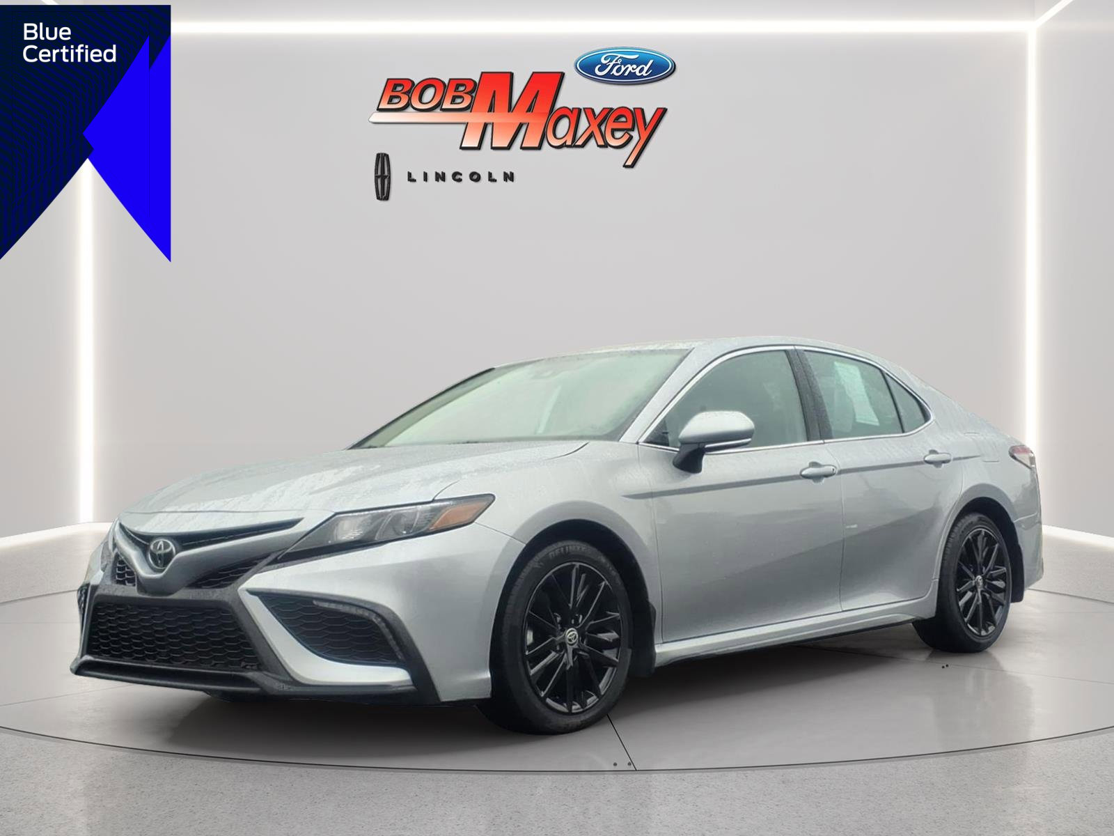 Used 2023 Toyota Camry SE