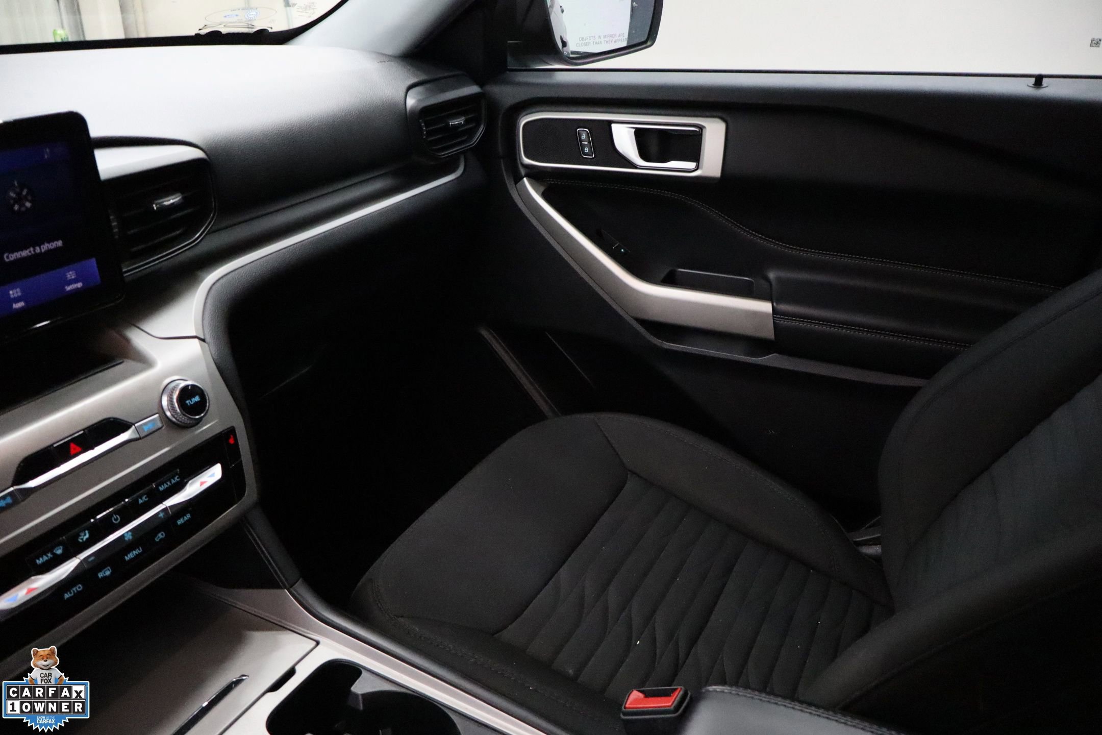 Certified 2021 Ford Explorer XLT image 30