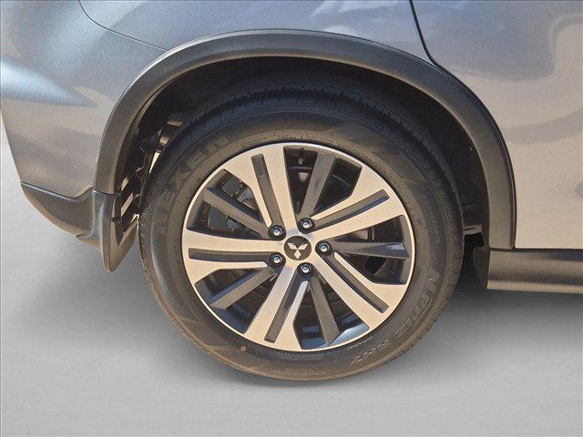 Used 2024 Mitsubishi Outlander Sport SEL AWD/4WD image 23
