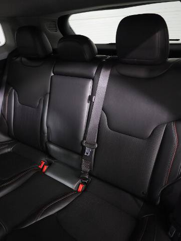 Used 2022 Jeep Compass Trailhawk AWD/4WD image 13