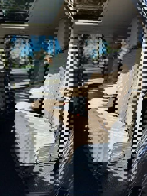 Certified 2024 Ford Expedition Limited image 24