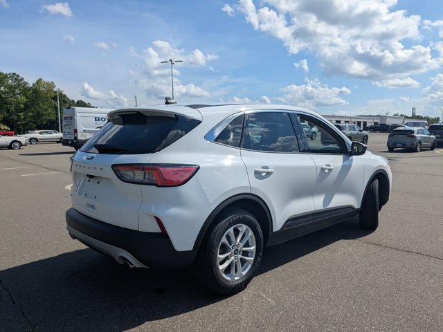Certified 2022 Ford Escape SE w/ Convenience Package FWD image 10
