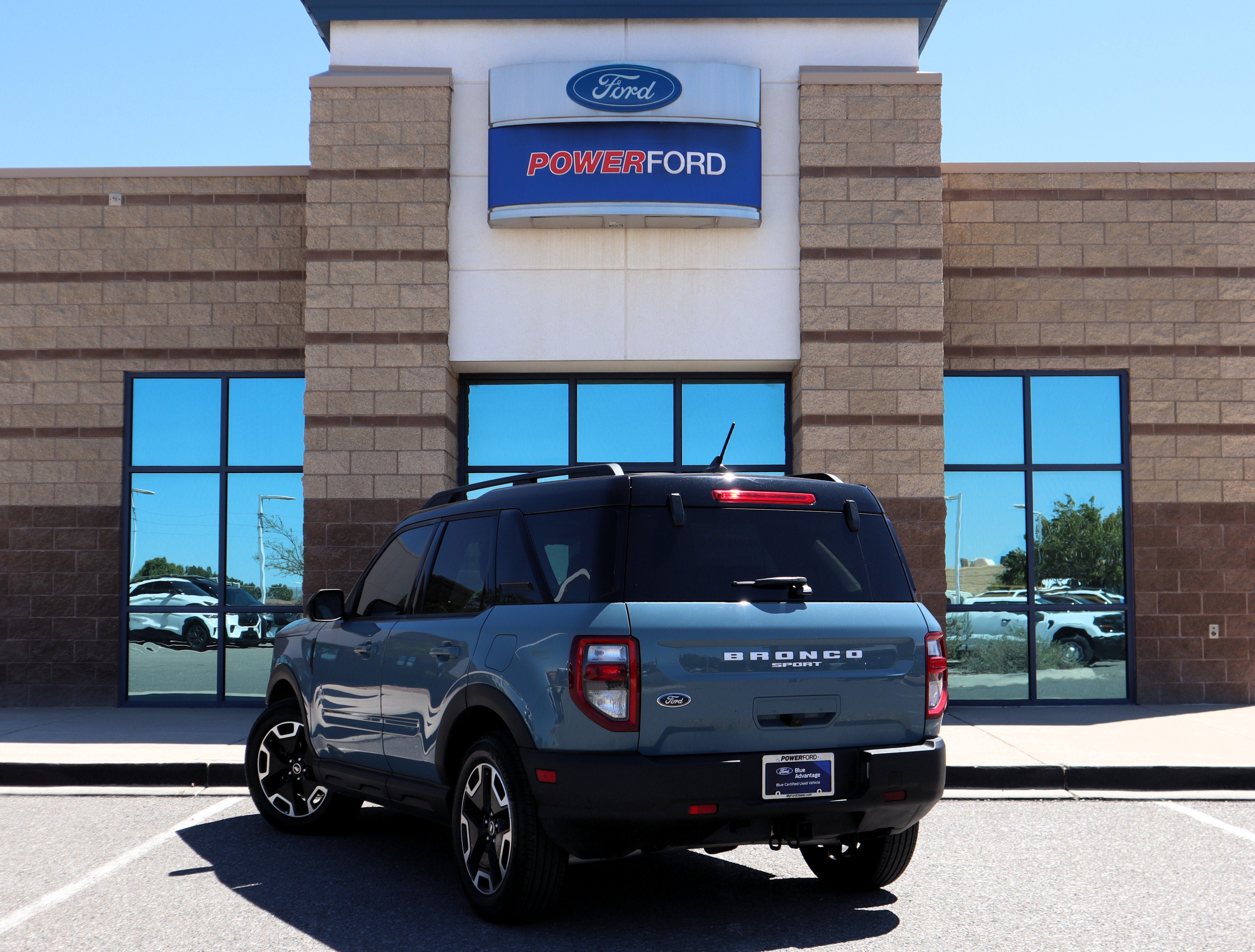 Certified 2021 Ford Bronco Sport Outer Banks w/ Outer Banks Package AWD/4WD image 8