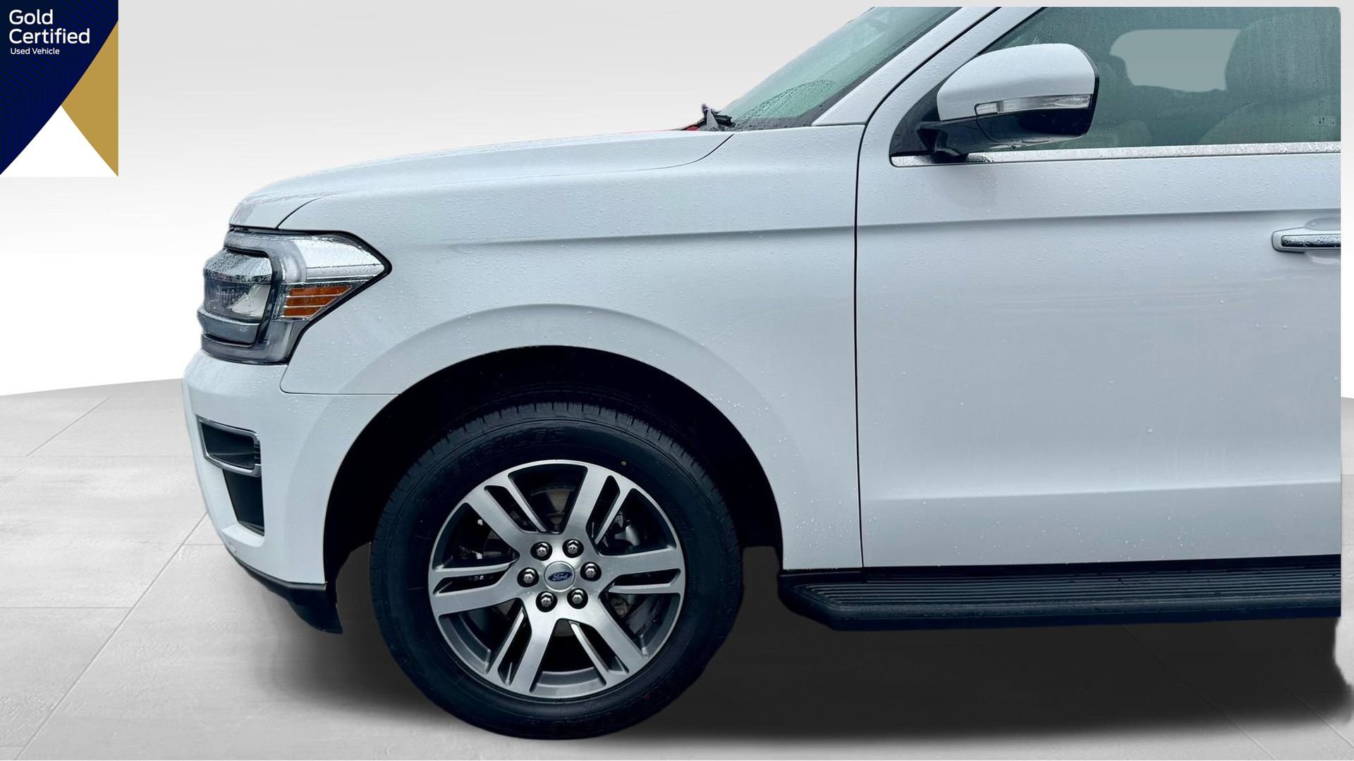 Certified 2024 Ford Expedition Limited image 17