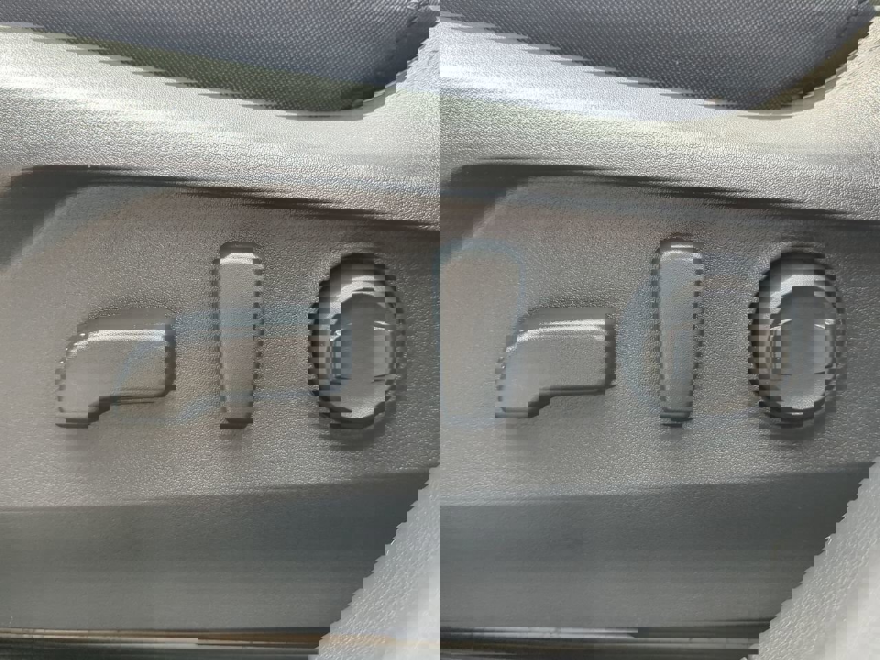 Used 2024 Subaru Outback Premium AWD/4WD image 28