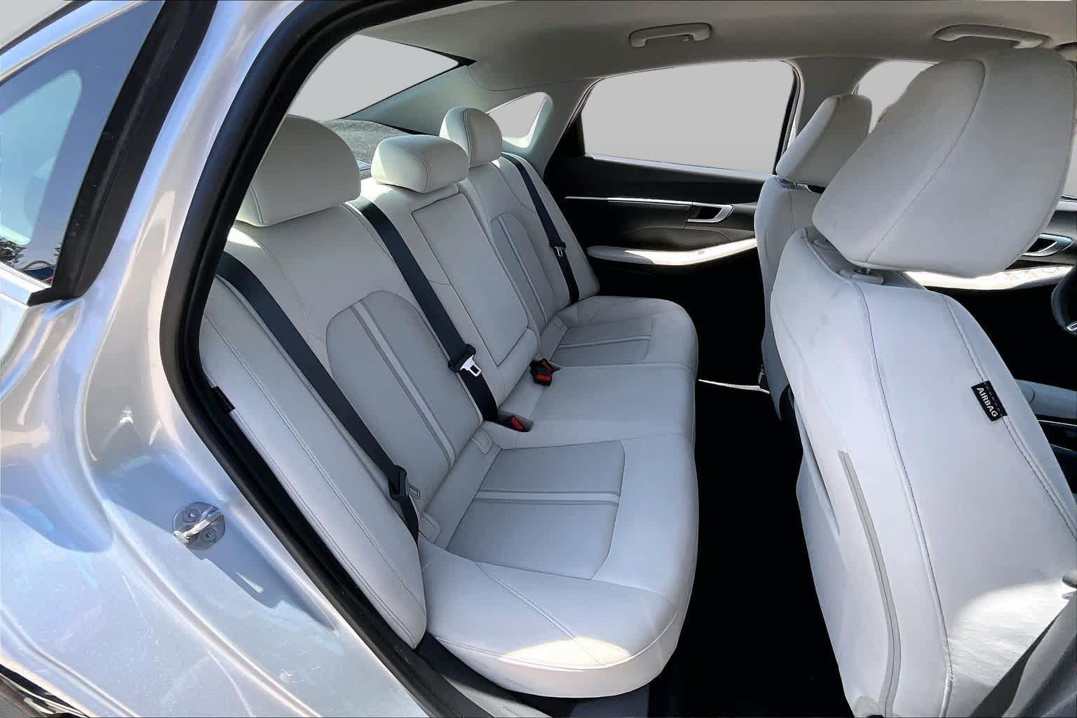 Used 2025 Hyundai Sonata SEL FWD image 18