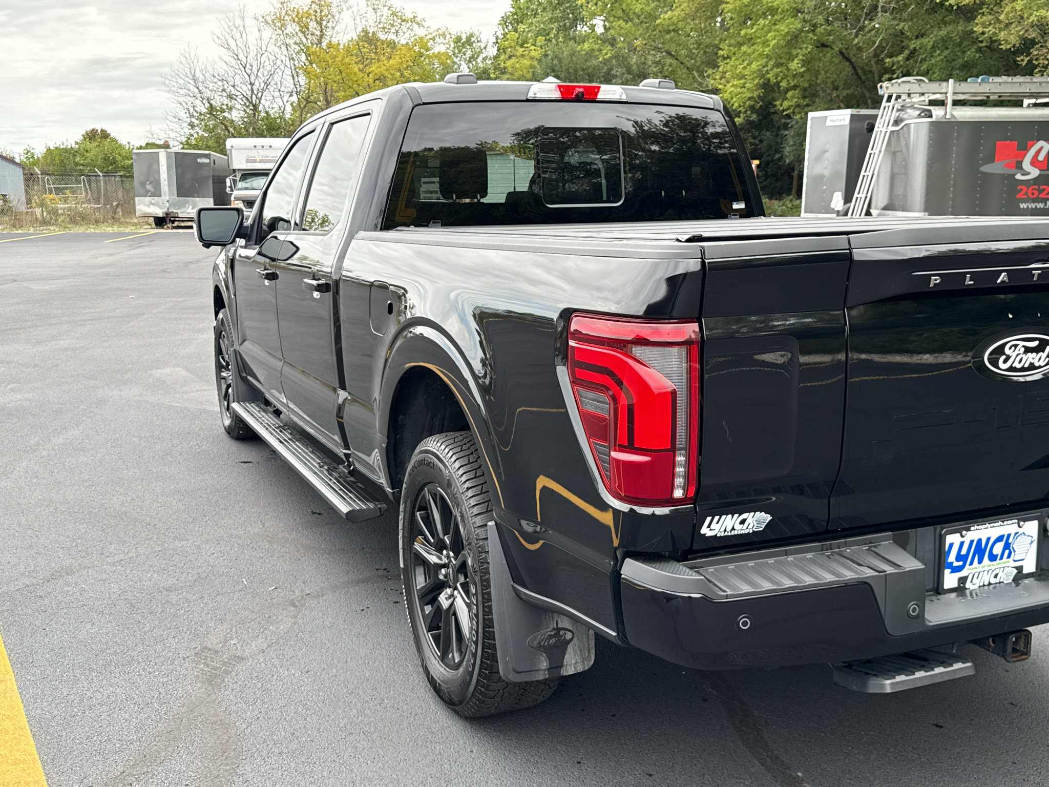 Certified 2025 Ford F150 Platinum w/ FX4 Off-Road Package AWD/4WD image 13