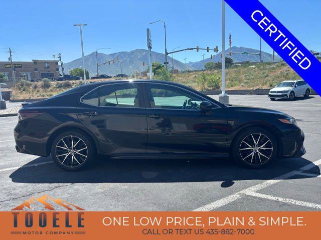 Used 2021 Toyota Camry SE FWD image 11
