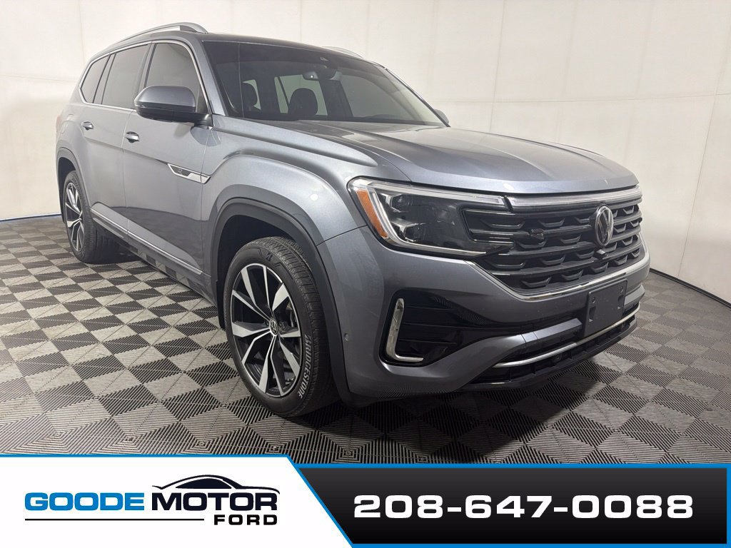 Used 2024 Volkswagen Atlas SEL Premium R-Line AWD/4WD image 2