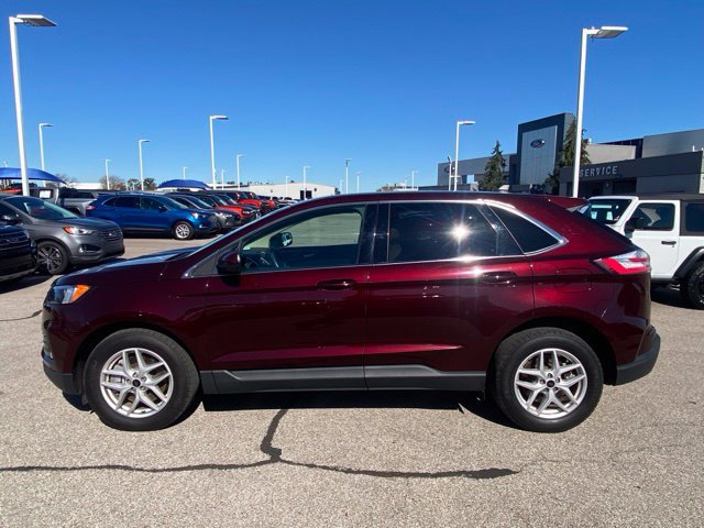Certified 2023 Ford Edge SEL w/ Convenience Package AWD/4WD image 8