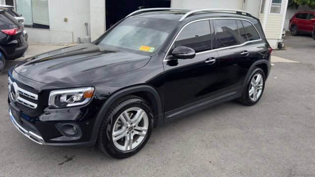 Used 2021 Mercedes-Benz GLB 250 4MATIC w/ Premium Package