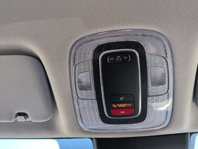 Used 2024 Hyundai Elantra SEL FWD image 44