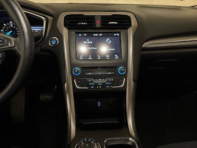 Certified 2018 Ford Fusion SE image 24