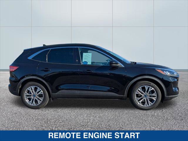 Certified 2022 Ford Escape SEL w/ Technology Package image 2