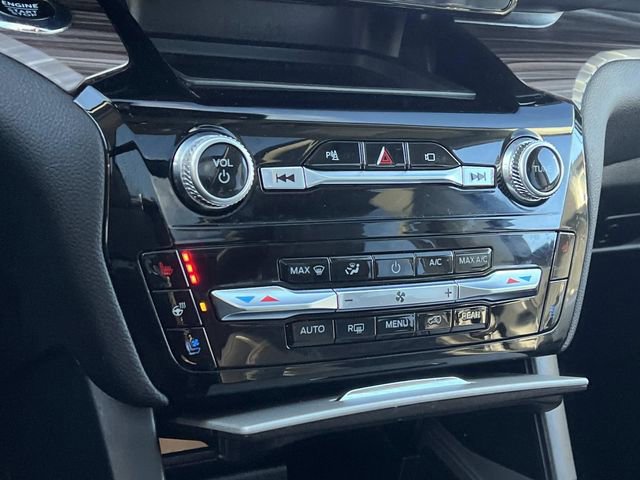 Certified 2022 Ford Explorer Limited w/ Equipment Group 301A image 28