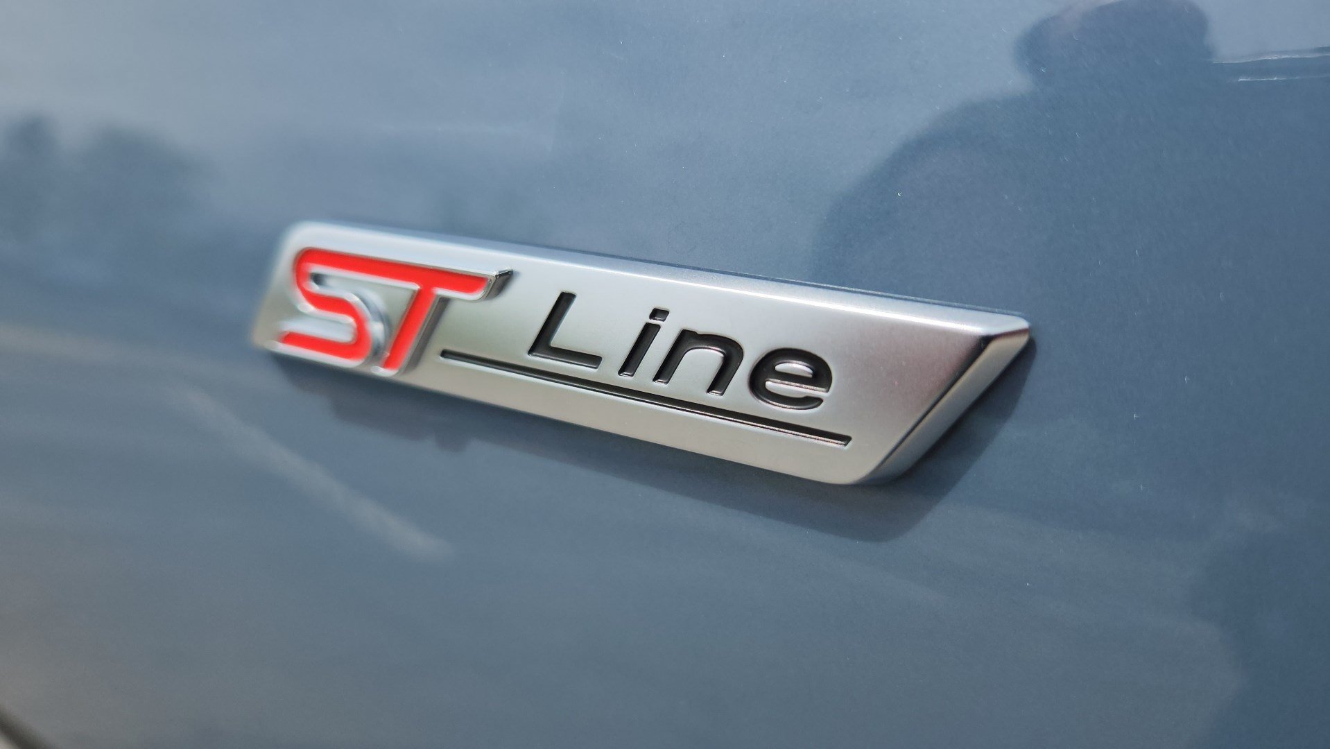 Certified 2025 Ford Escape ST-Line Select AWD/4WD image 22