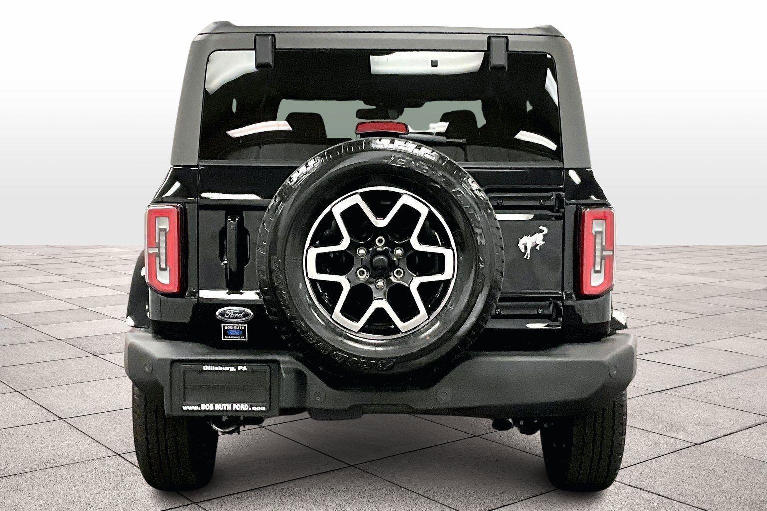 Certified 2025 Ford Bronco Outer Banks image 2