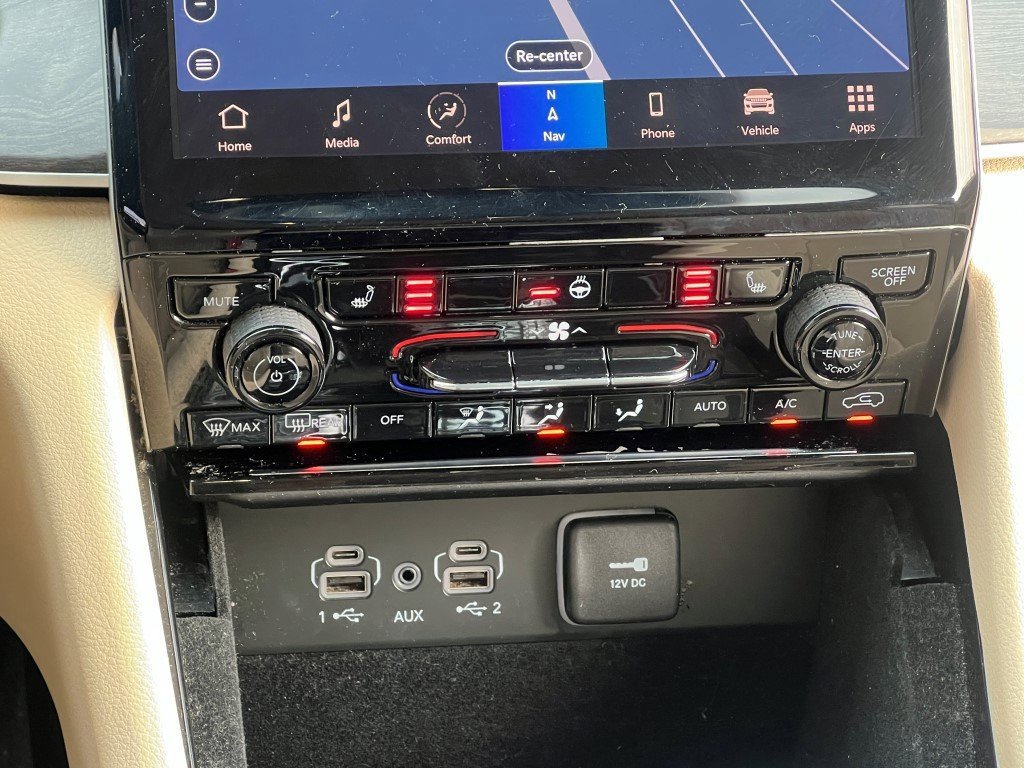 Used 2021 Jeep Grand Cherokee L Limited w/ Trailer Tow Package image 19