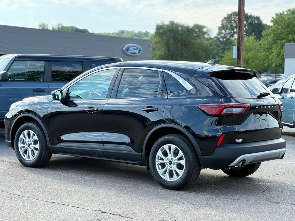 Certified 2024 Ford Escape Active AWD/4WD image 30