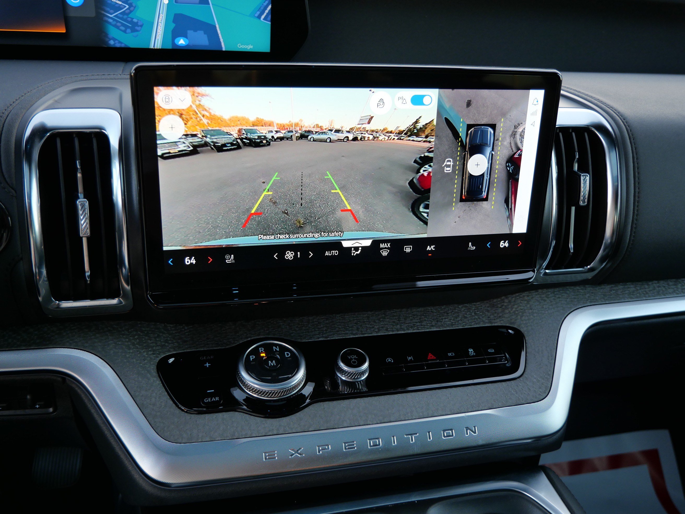 Certified 2025 Ford Expedition Tremor AWD/4WD image 31