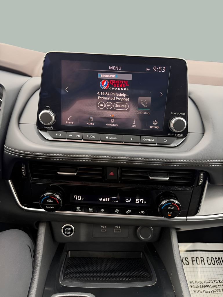 Used 2022 Nissan Rogue SV AWD/4WD image 18