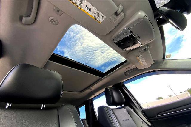 Used 2020 Jeep Grand Cherokee Summit w/ Platinum Series Group image 25