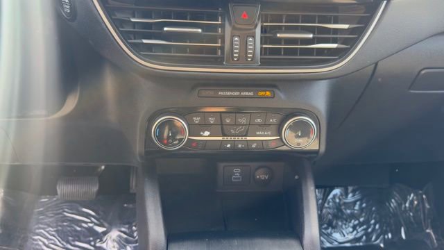 Certified 2022 Ford Escape SE w/ SE Sport Appearance Package AWD/4WD image 14