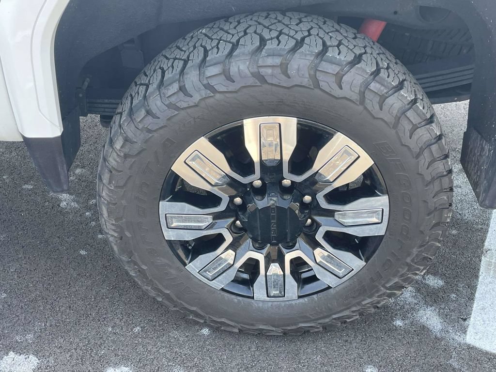Used 2026 GMC Sierra 2500 Denali w/ Denali Reserve Package AWD/4WD image 9