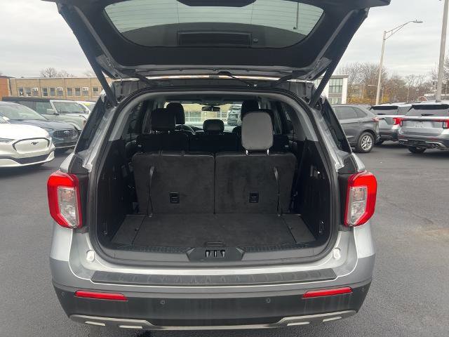 Certified 2021 Ford Explorer XLT w/ Equipment Group 202A image 19