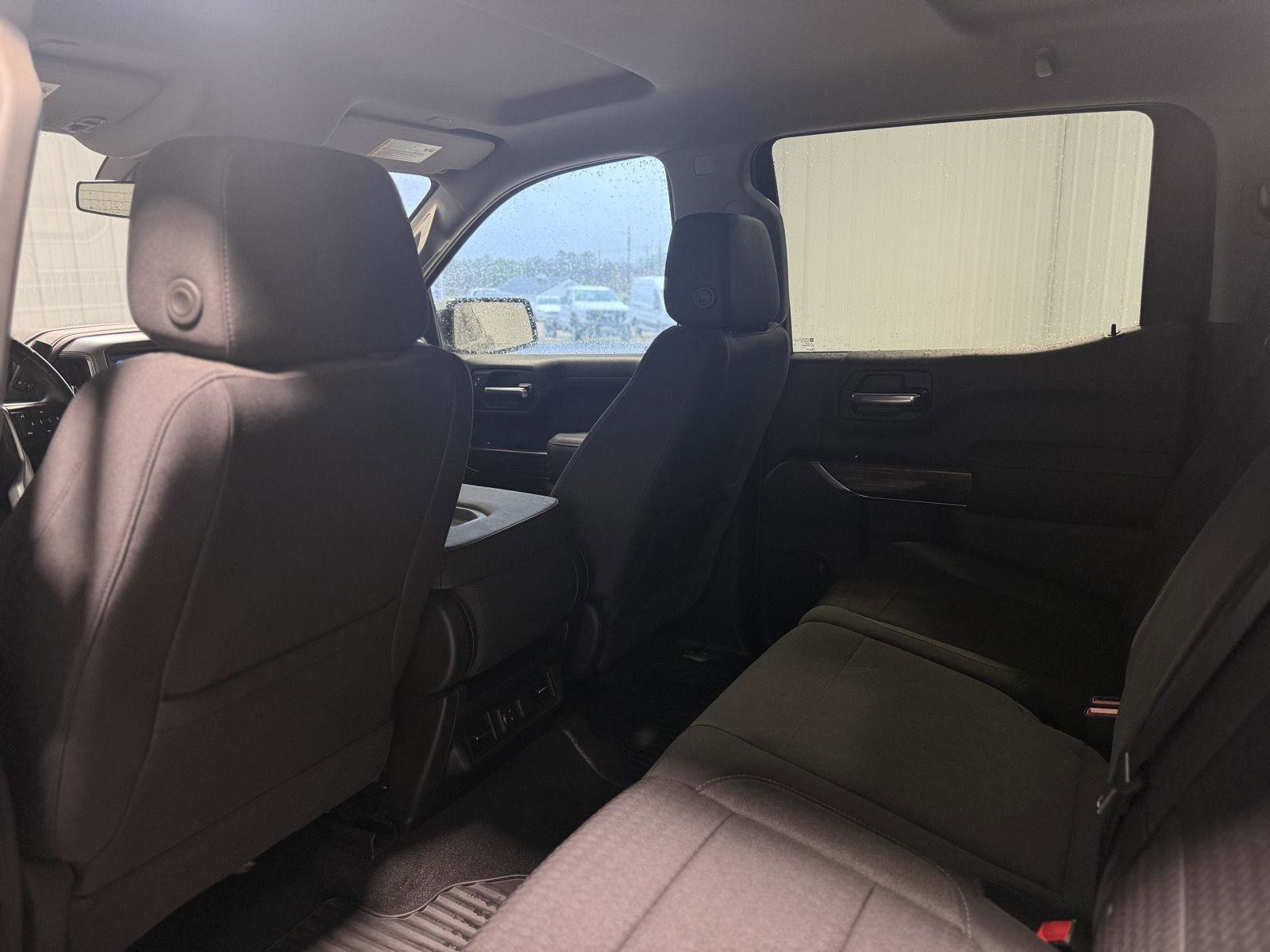 Used 2020 GMC Sierra 1500 SLE w/ SLE Value Package image 21