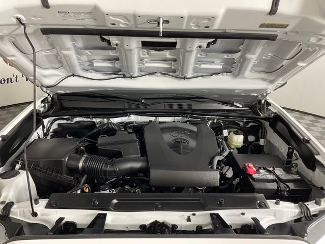 Used 2023 Toyota Tacoma TRD Sport image 9