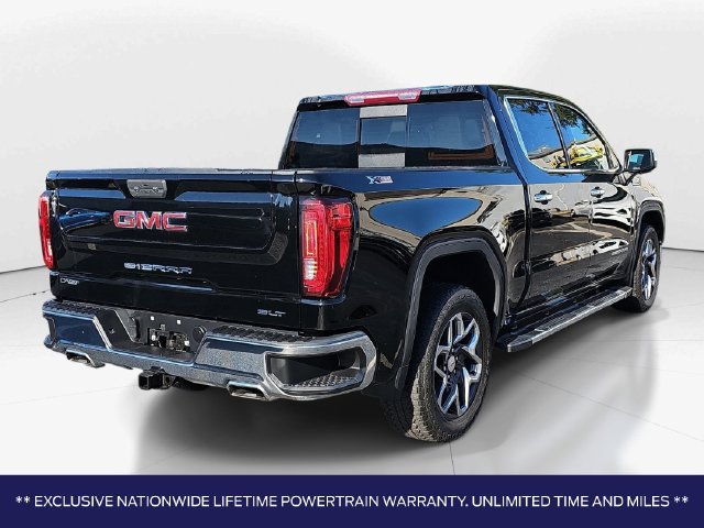 Used 2023 GMC Sierra 1500 SLT w/ SLT Premium Package AWD/4WD image 4