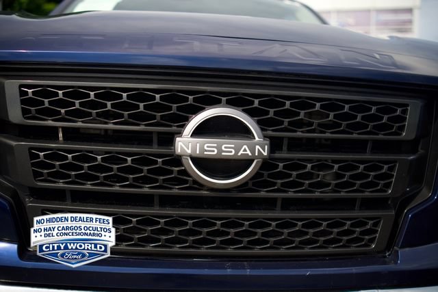 Used 2023 Nissan Titan SV AWD/4WD image 5
