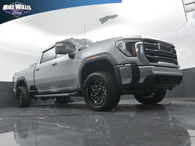 Used 2025 GMC Sierra 2500 SLE w/ SLE Value Package; AWD/4WD image 17