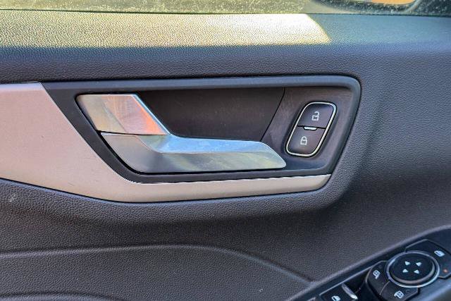 Certified 2022 Ford Escape SEL image 24