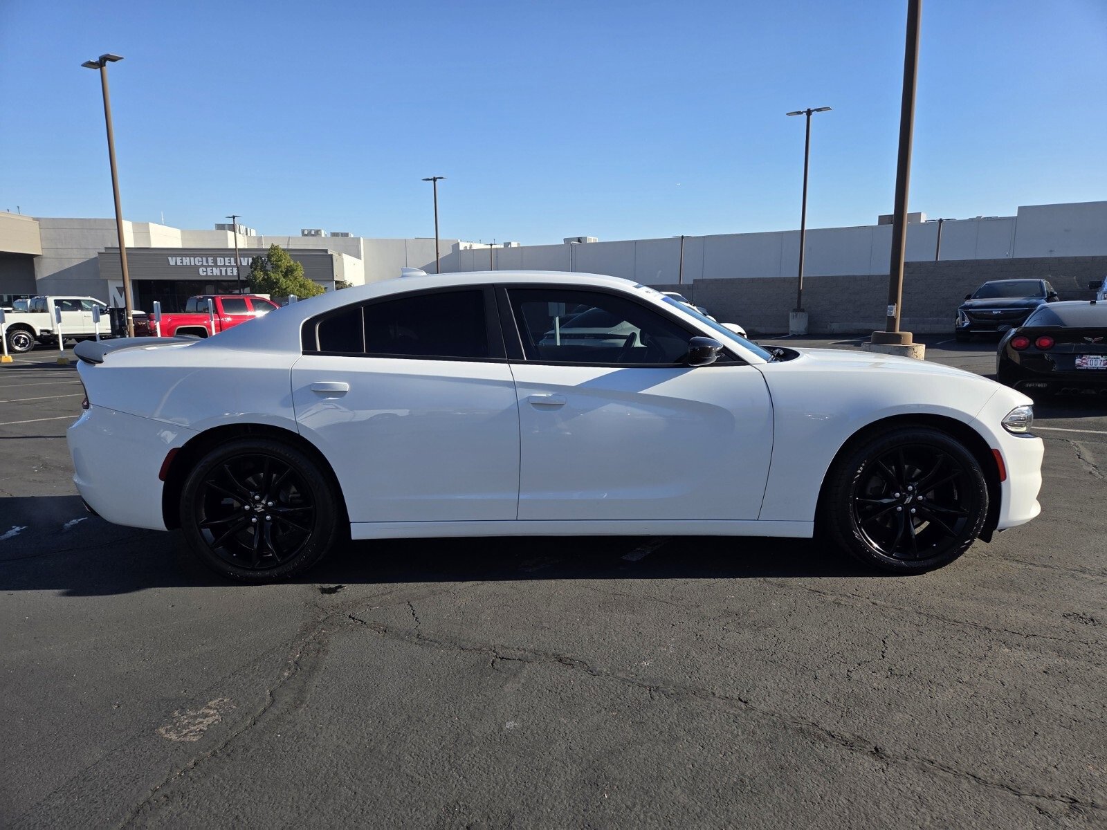 Used 2018 Dodge Charger SXT Plus w/ Blacktop Package image 7