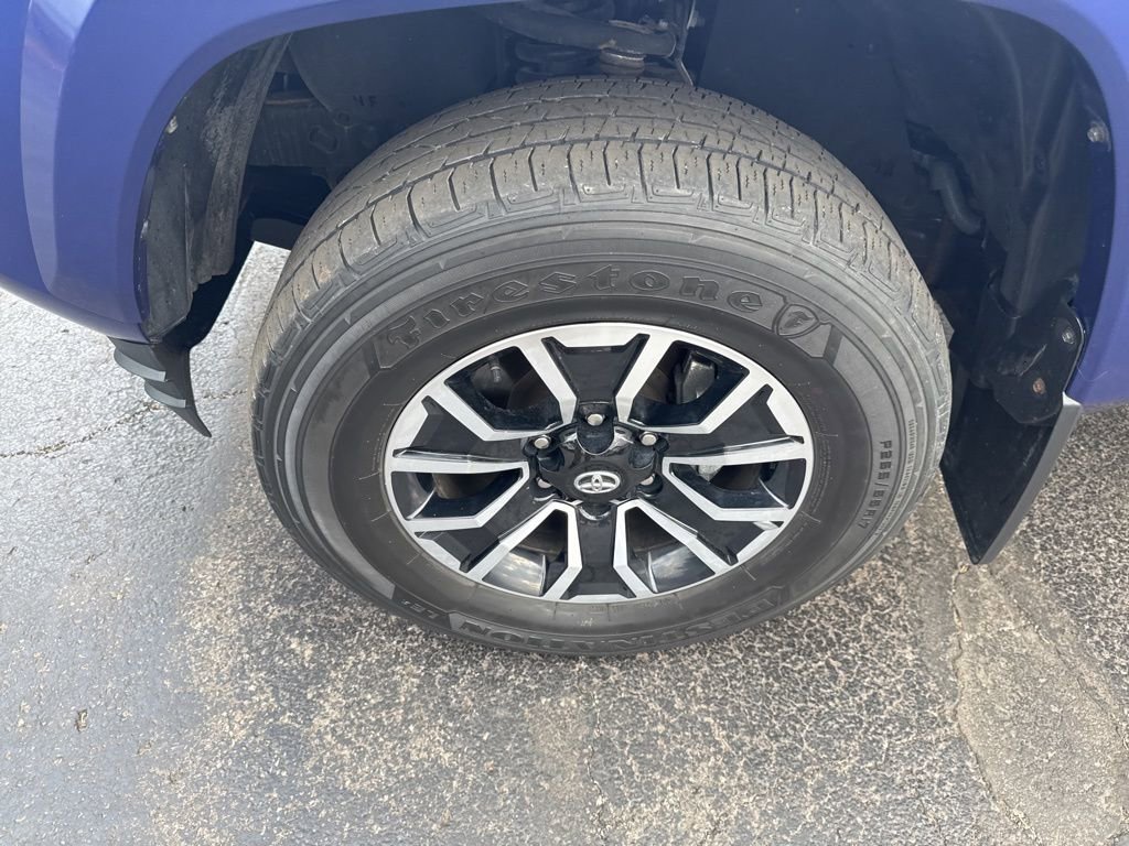 Used 2022 Toyota Tacoma TRD Sport w/ Technology Package AWD/4WD image 49